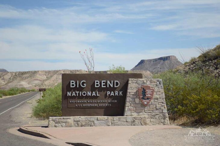 Big bend national park sign at entrance