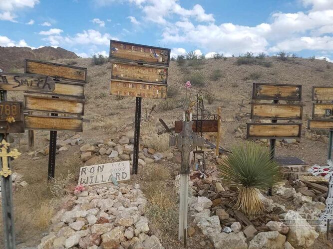 Cemetery at study butte rv park