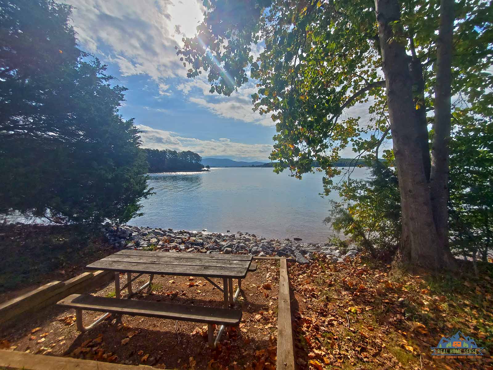 Picnic table beside smith mountain lake