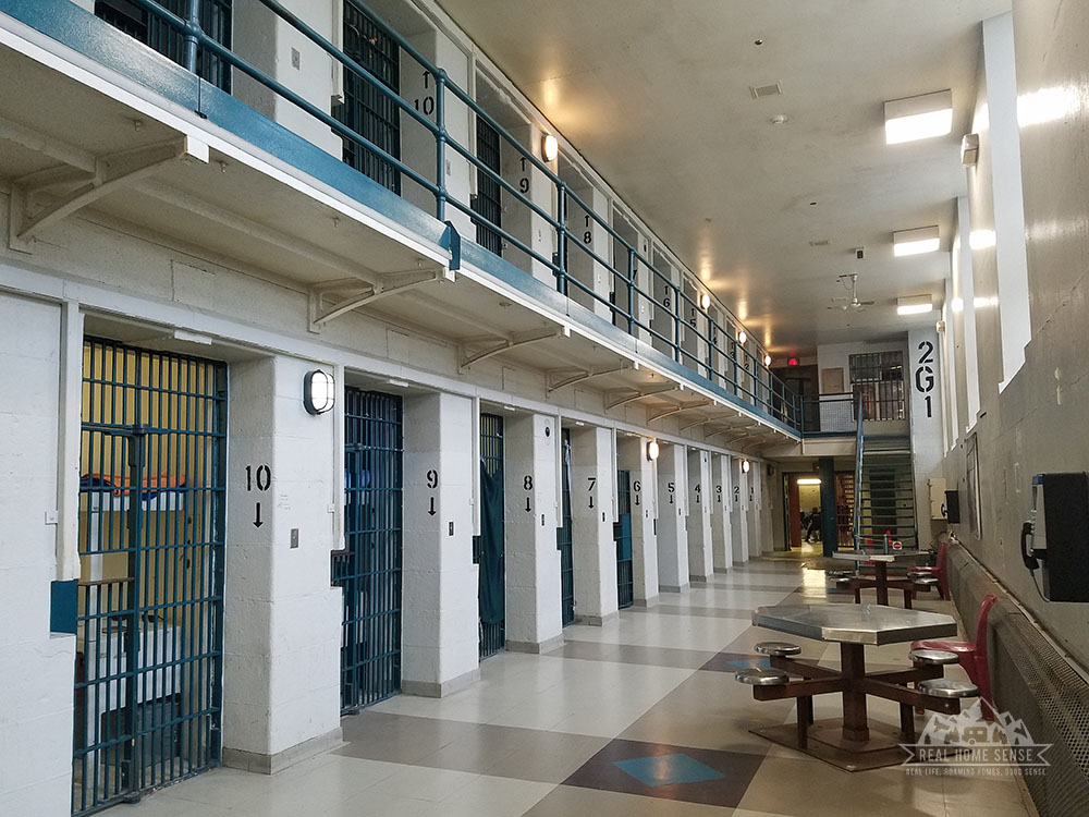 Prison cell block