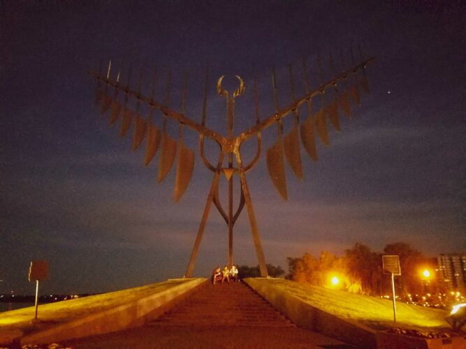 Spirit Catcher Sculpture in Barrie, Ontario